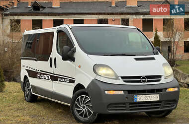 Мінівен Opel Vivaro 2004 в Дрогобичі