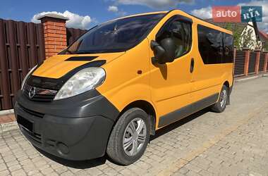 Opel Vivaro 2012