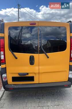 Мінівен Opel Vivaro 2012 в Самборі