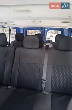 Минивэн Opel Vivaro 2013 в 