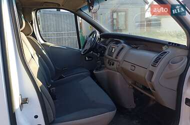 Вантажний фургон Opel Vivaro 2010 в Дніпрі