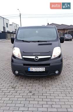 Мінівен Opel Vivaro 2013 в Рівному