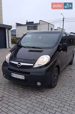 Opel Vivaro 2013