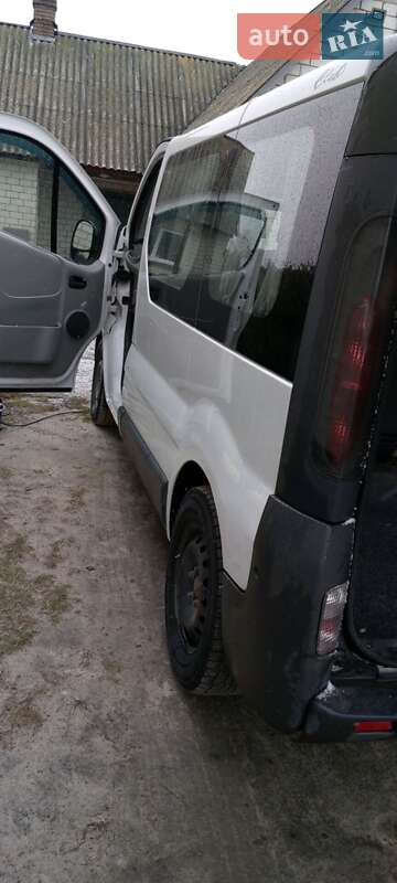 Минивэн Opel Vivaro 2006 в Камне-Каширском