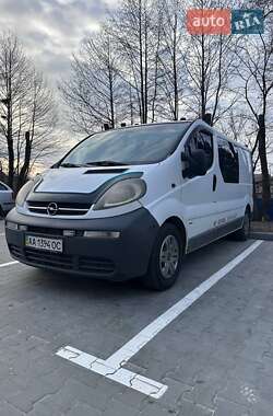 Мінівен Opel Vivaro 2003 в Києві