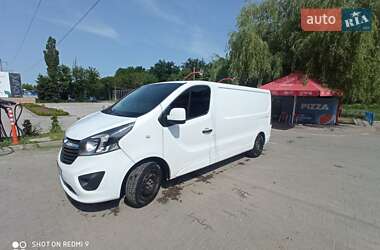 Opel Vivaro 2016