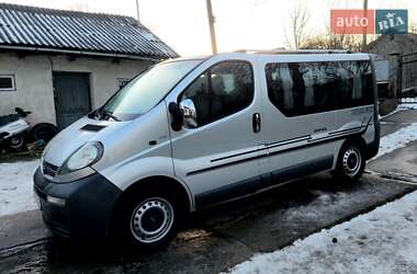 Мінівен Opel Vivaro 2005 в Івано-Франківську