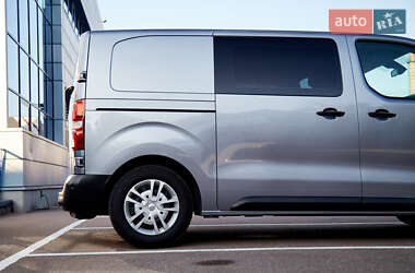 Грузовой фургон Opel Vivaro 2020 в 