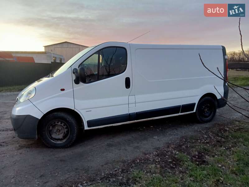 Грузовой фургон Opel Vivaro 2010 в Белой Церкви
