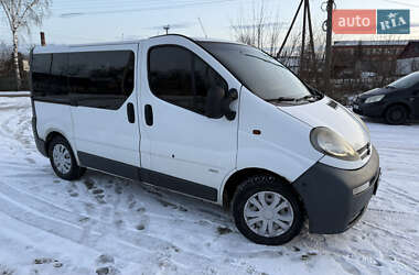 Мінівен Opel Vivaro 2002 в Ізяславі