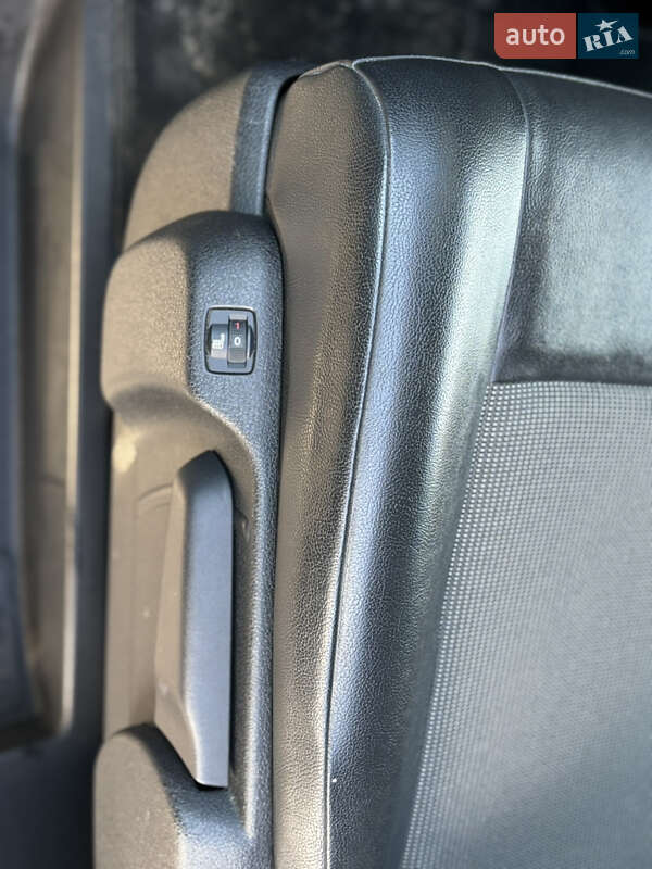 Грузовой фургон Opel Vivaro 2020 в Львове