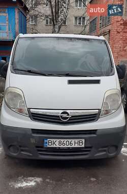 Грузовой фургон Opel Vivaro 2008 в Ровно