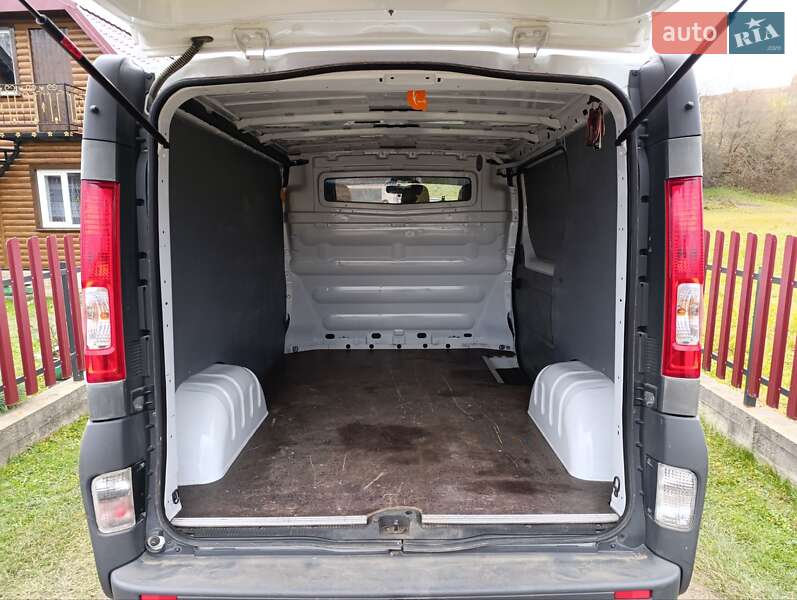 Вантажний фургон Opel Vivaro 2011 в Турці