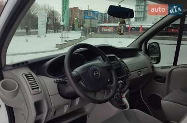 Минивэн Opel Vivaro 2014 в Луцке