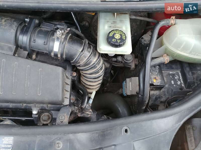 Минивэн Opel Vivaro 2007 в Вознесенске