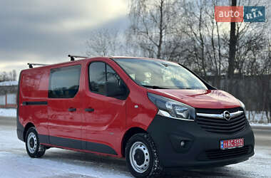 Вантажопасажирський фургон Opel Vivaro 2017 в Тернополі