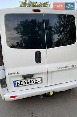 Мінівен Opel Vivaro 2001 в Вознесенську