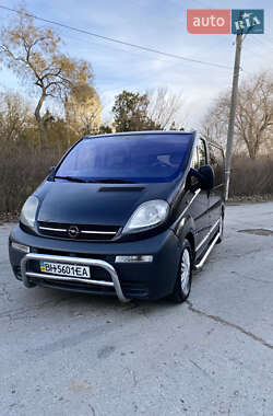 Мінівен Opel Vivaro 2003 в Ізмаїлі