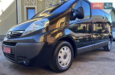 Мінівен Opel Vivaro 2011 в Львові