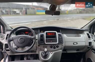 Мінівен Opel Vivaro 2013 в Коломиї