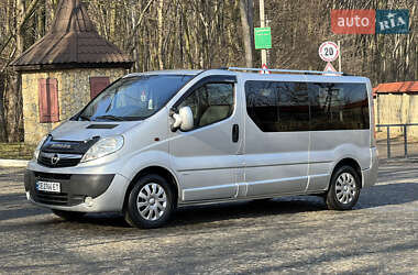 Минивэн Opel Vivaro 2013 в Черновцах