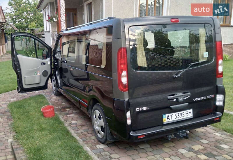 Мінівен Opel Vivaro 2007 в Івано-Франківську