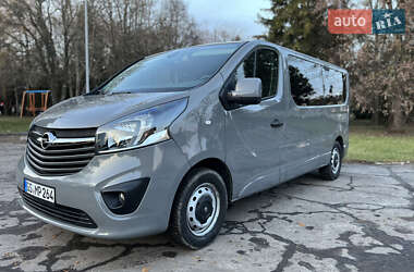 Минивэн Opel Vivaro 2017 в Луцке