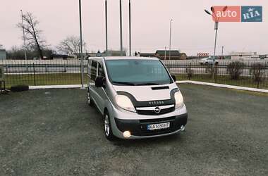 Opel Vivaro 2012