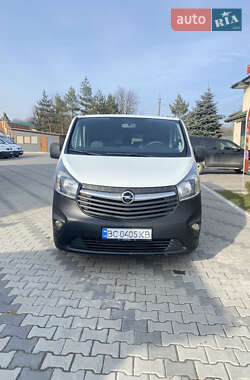 Минивэн Opel Vivaro 2015 в Дрогобыче