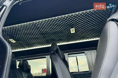 Минивэн Opel Vivaro 2016 в 