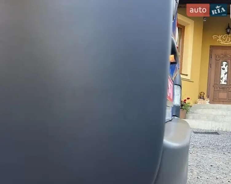 Минивэн Opel Vivaro 2011 в Умани