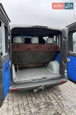 Минивэн Opel Vivaro 2004 в Кагарлыке