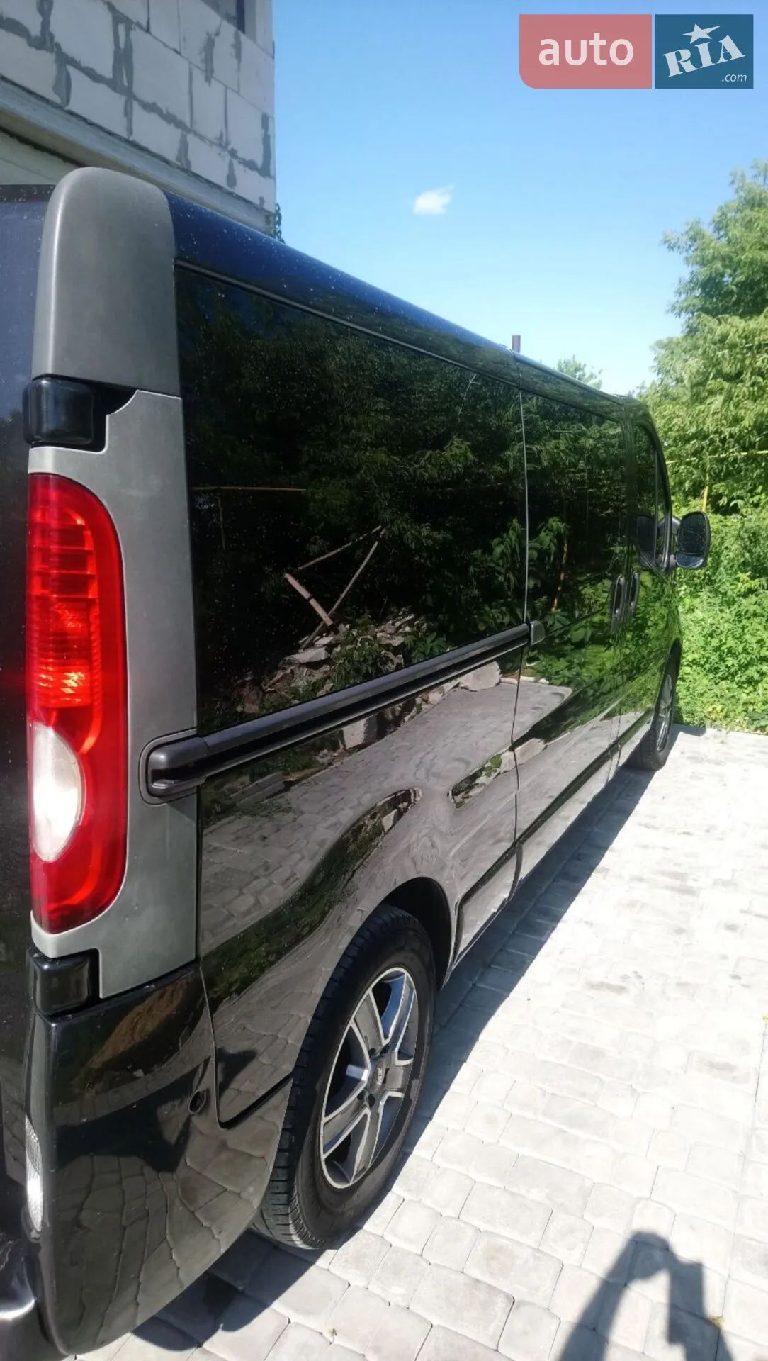 2011 Opel Vivaro - мініатюра 10
