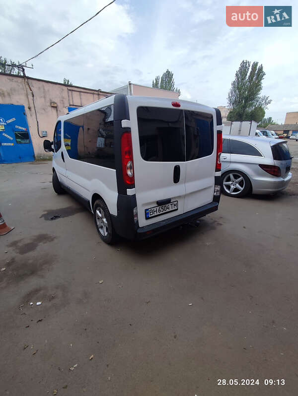 Минивэн Opel Vivaro 2004 в Одессе
