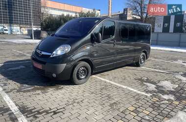 Минивэн Opel Vivaro 2012 в Луцке