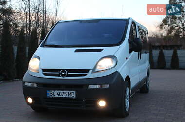 Минивэн Opel Vivaro 2005 в Жовкве