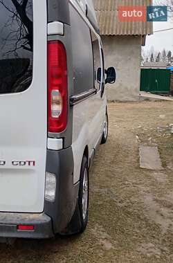 Минивэн Opel Vivaro 2008 в Демидовке