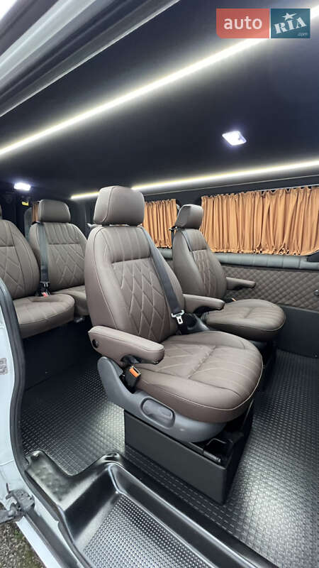 Минивэн Opel Vivaro 2019 в Киеве