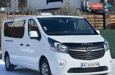 Мінівен Opel Vivaro 2016 в Києві