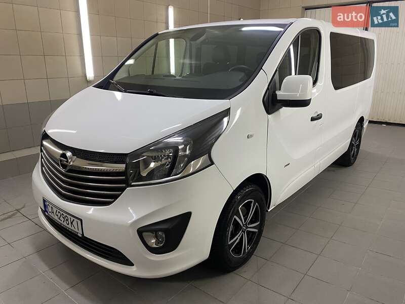 Opel Vivaro 2016