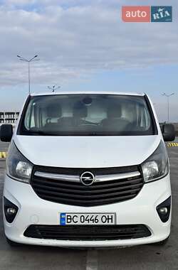 Вантажний фургон Opel Vivaro 2014 в Львові