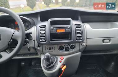 Минивэн Opel Vivaro 2014 в Сарнах