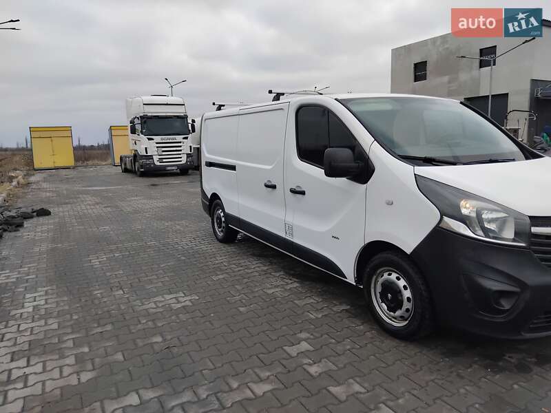 Грузовой фургон Opel Vivaro 2016 в Боярке