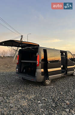 Мінівен Opel Vivaro 2012 в 