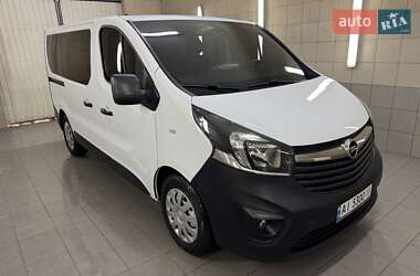 Минивэн Opel Vivaro 2015 в Умани