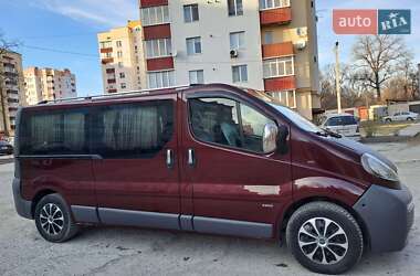 Минивэн Opel Vivaro 2003 в Каменец-Подольском