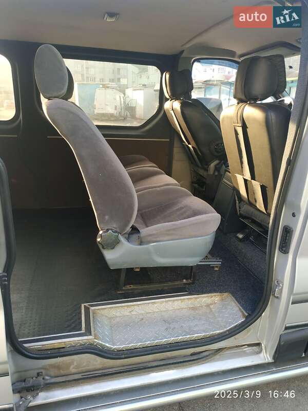 Минивэн Opel Vivaro 2006 в Виннице