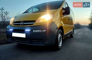 Мінівен Opel Vivaro 2005 в Кам'янці