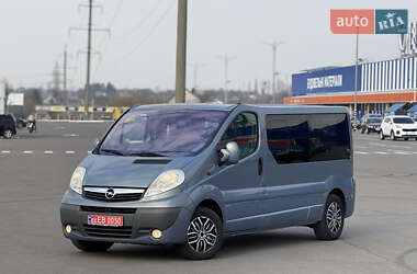 Минивэн Opel Vivaro 2011 в Луцке