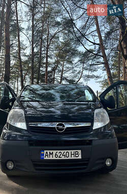 Opel Vivaro 2014